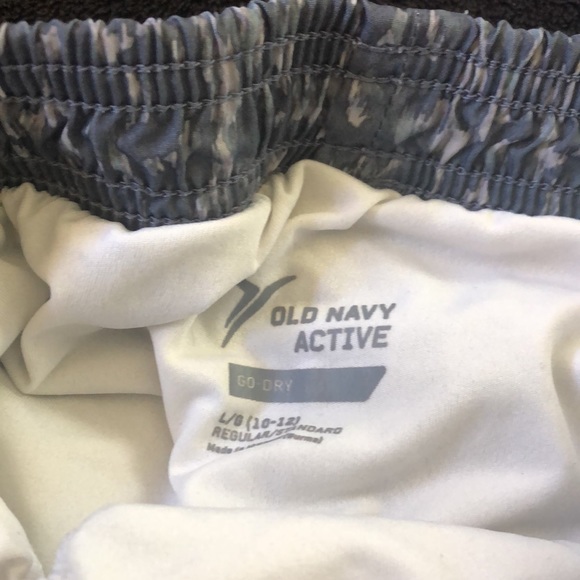 Bundle of 6 Old Navy Active shorts - Picture 11 of 11